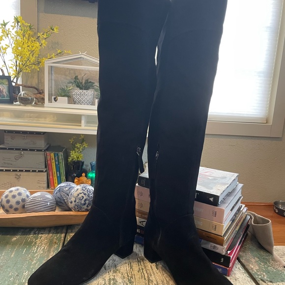 Allair Over The Knee Boots - Picture 5 of 16